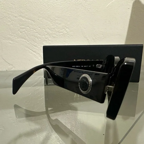 Versace Glasses - Picture 3 of 7